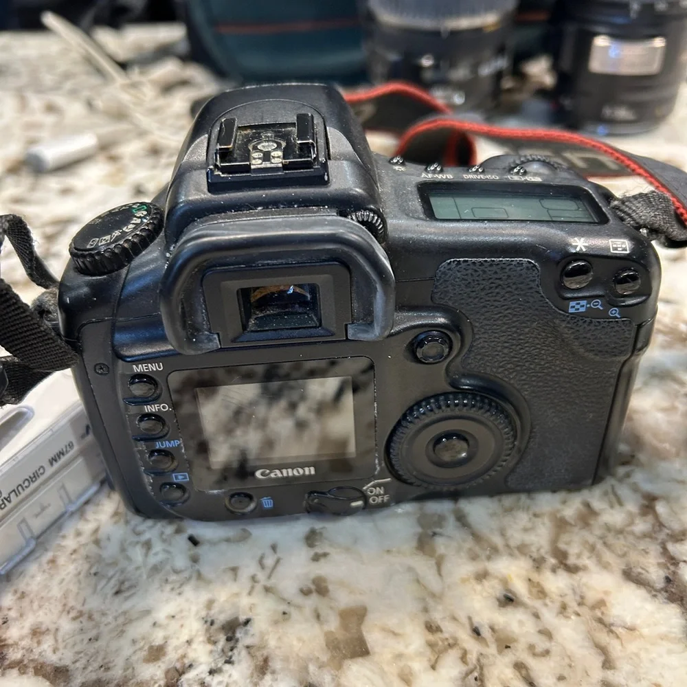 Canon EOS 20D Camera, EFS 17-85mm & 75-300mm Lenses
